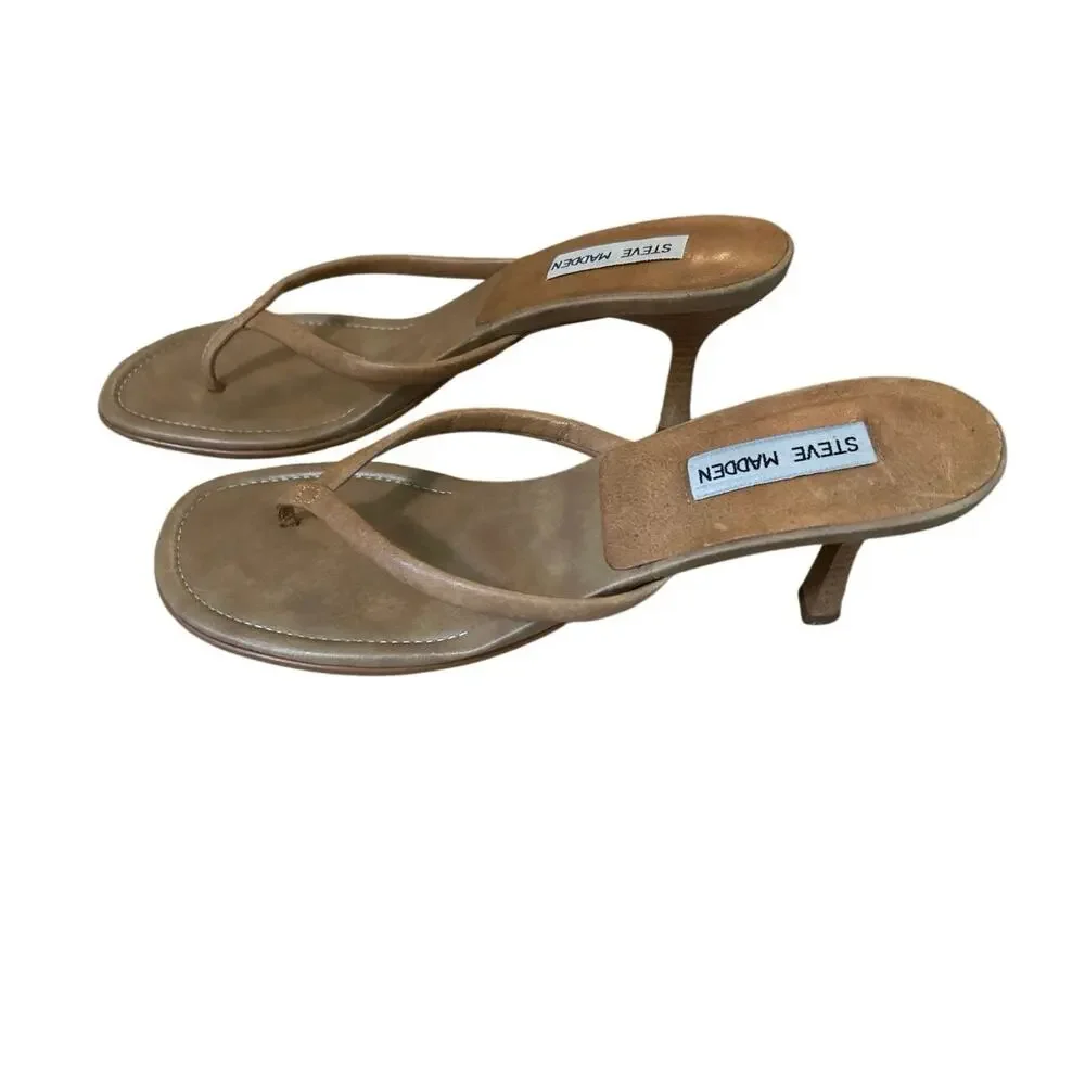 Steve Madden Y2K Gumdrop Leather Thong Kitten Heel Sandals Tan 10B Retro 90s VTG